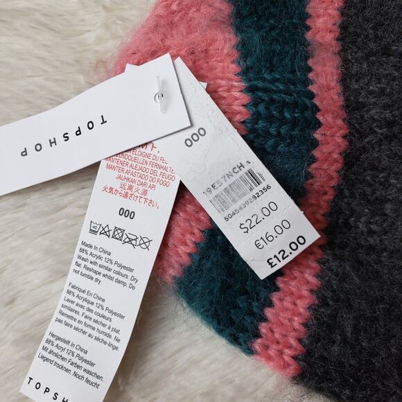 🚨NEW TOPSHOP Fuzzy Brushed Striped Beanie Hat OS - Picture 7 of 8
